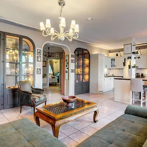 https://donaticoeur-residence.inbudapesthotels.com